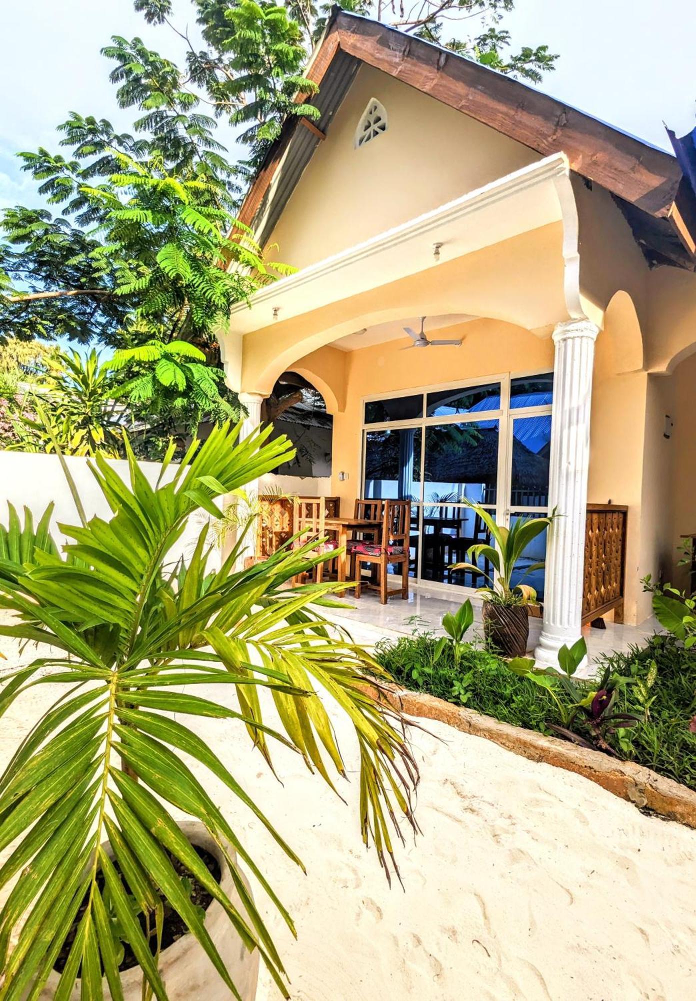 فندق Mkadi Beach House نونغوي المظهر الخارجي الصورة